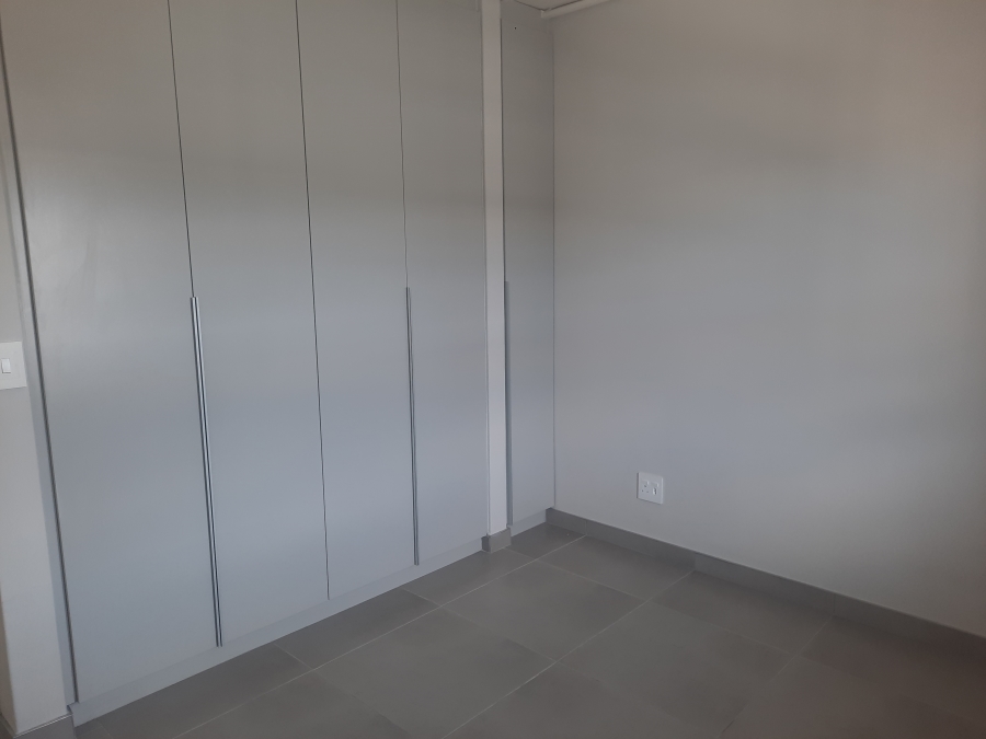 To Let 2 Bedroom Property for Rent in Langeberg Heights Western Cape